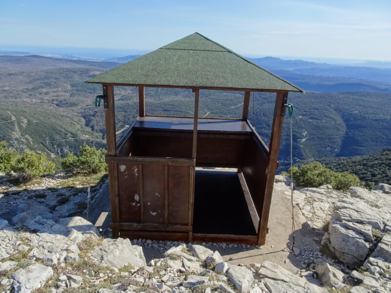 Escragnolles poste de guet baou mourine